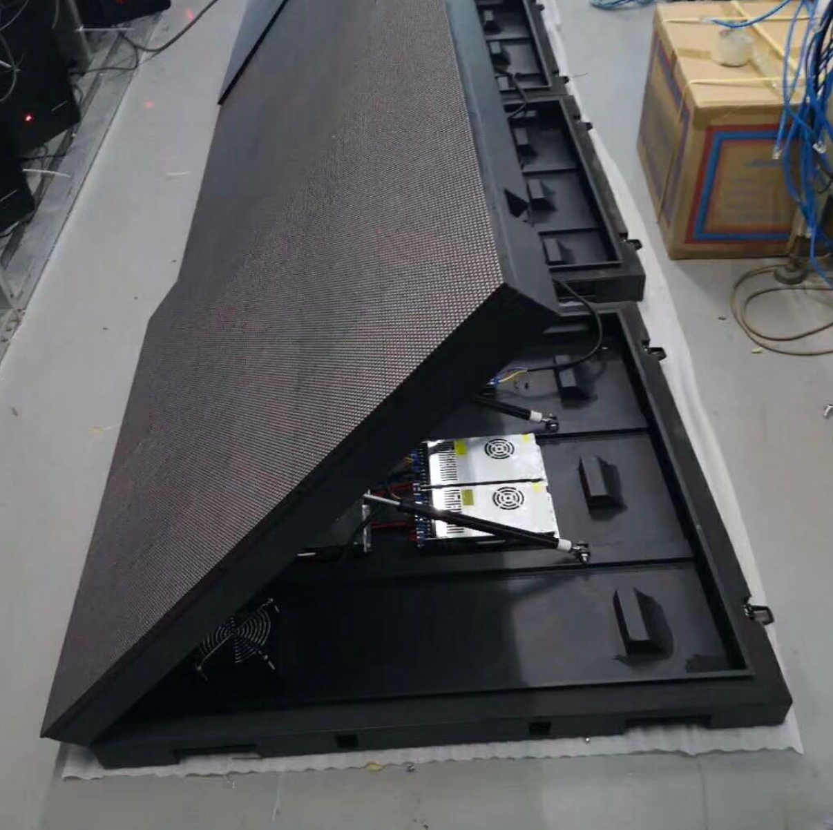 3m*0.8m P3 Outdoor LED Bildschirme